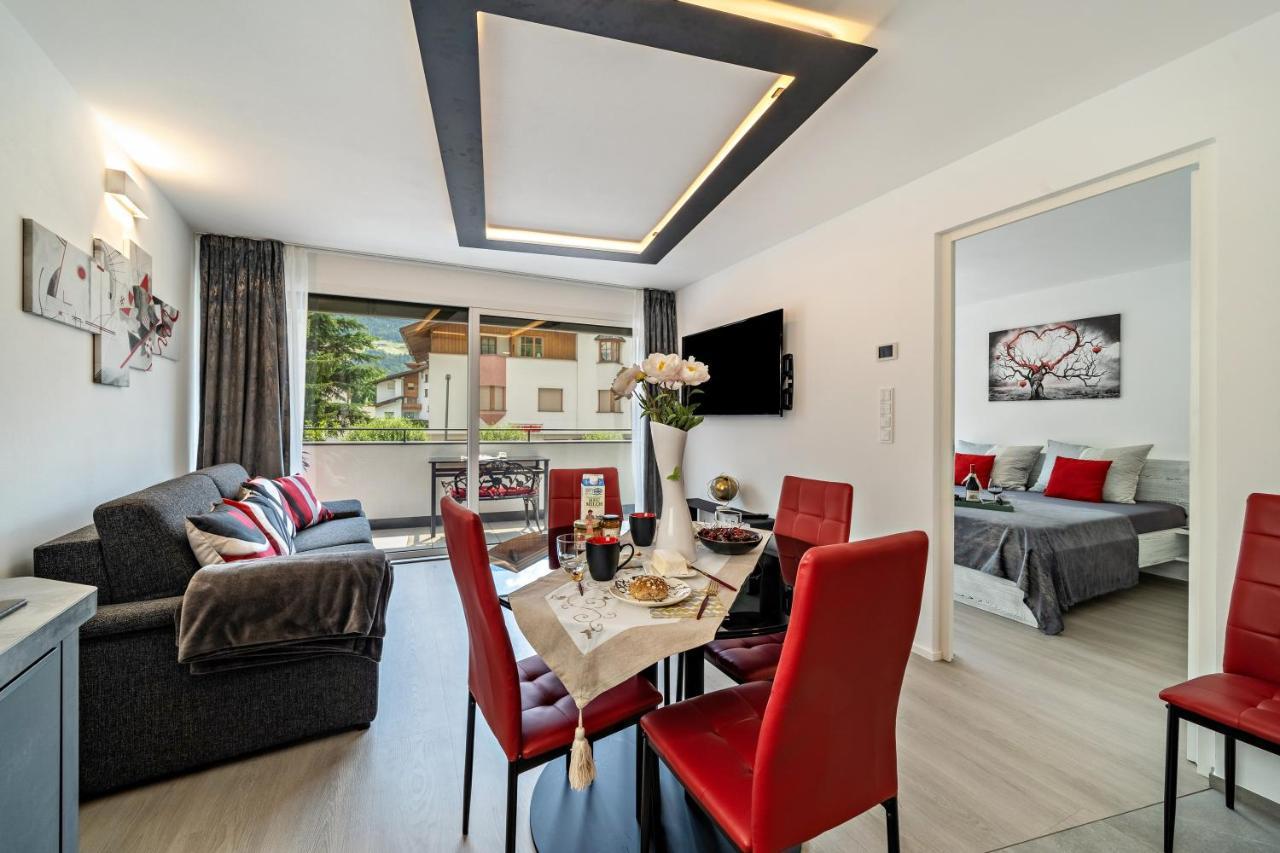 Apartment Il Cuore Rosso Naturns Exterior foto